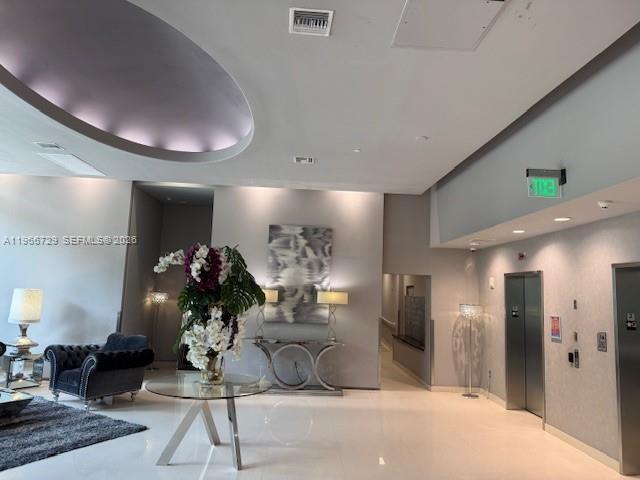 Building Photo - 275 NE 18th St