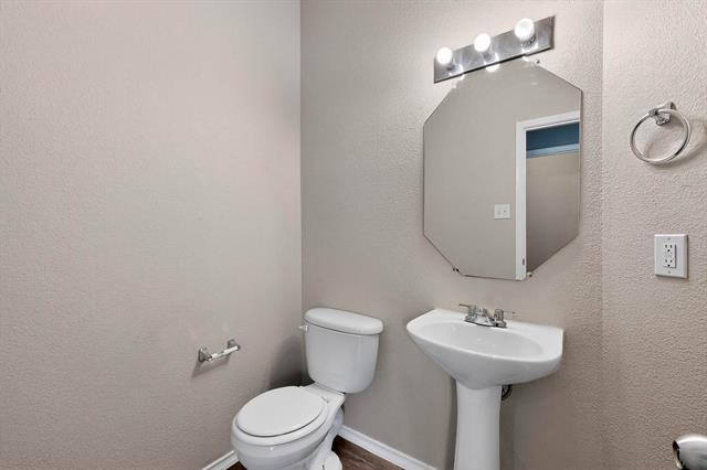 Building Photo - 116 Cliffbrook Dr
