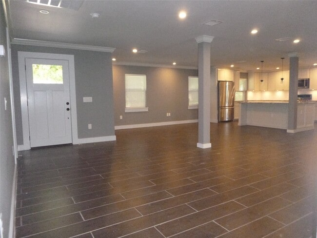 Building Photo - 4818 Spellman Rd