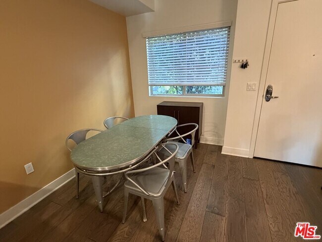 Building Photo - 2970 Ripple Pl