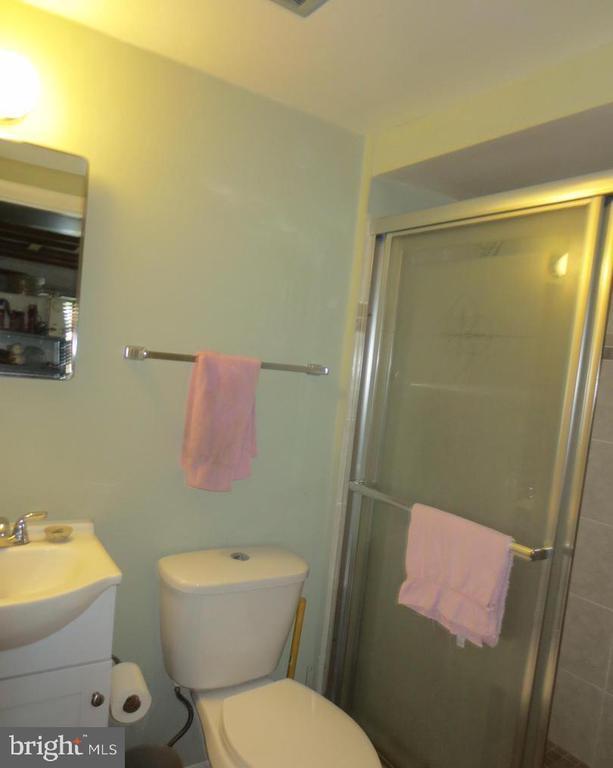 Building Photo - 3214 Fair Woods Pkwy