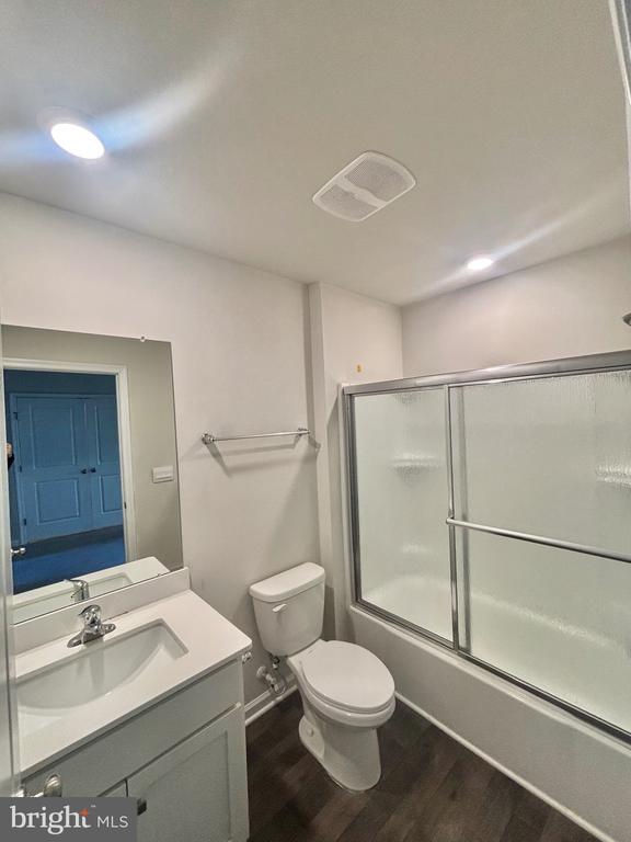 Building Photo - 189 Mazzeo Dr