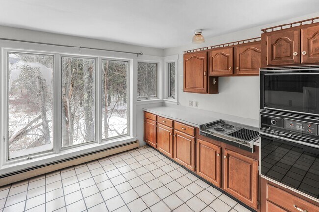 Building Photo - 55 Smith Bridge Rd