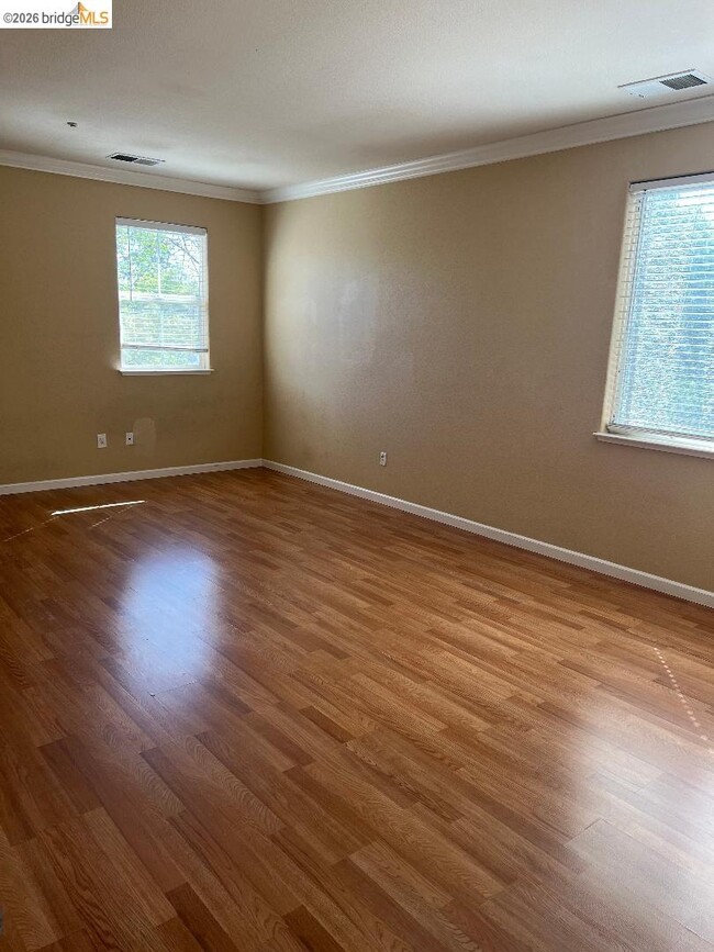 Building Photo - 193 Kayla Pl