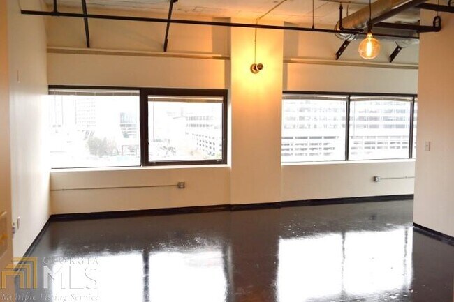 Building Photo - 120 Ralph McGill Blvd NE