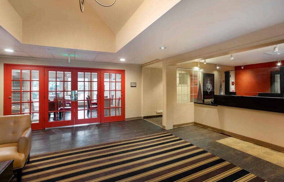 Building Photo - Furnished Studio-Fishkill - Route 9