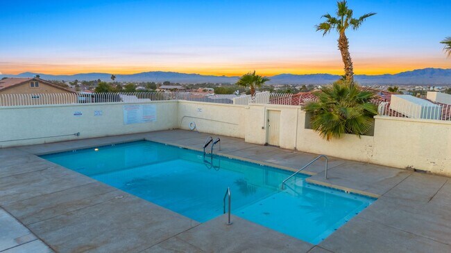 Building Photo - Charming 3-Bed 2-Bath Home on Spacious Lot...