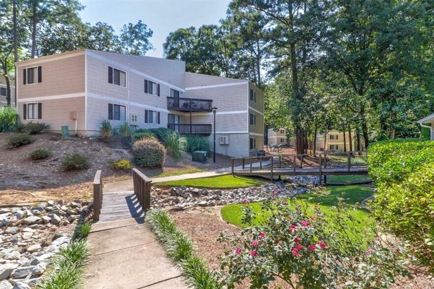 Lory of Harbison 100 Fairforest Rd Columbia SC 29212 Apartment Finder