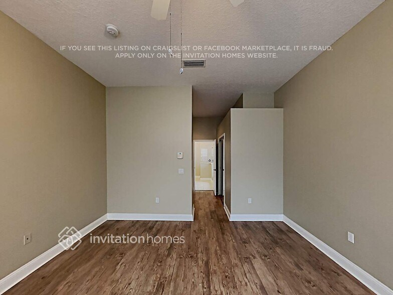Building Photo - 2929 Oakgrove Ave