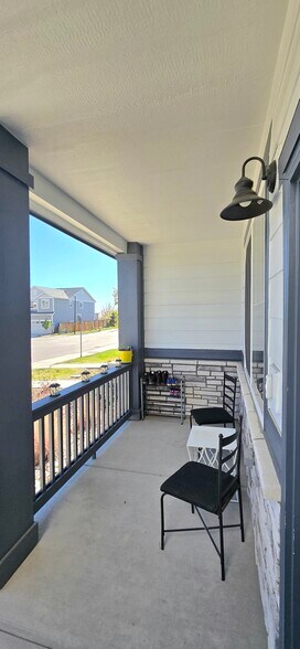 Porch - 5051 S Robb Ct