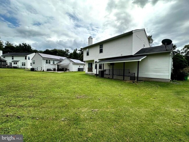 Building Photo - 2132 Robert Bowie Dr