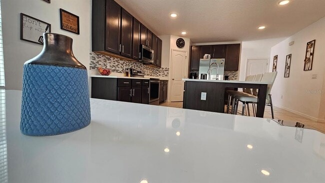 Building Photo - 4353 Desert Rose Ave