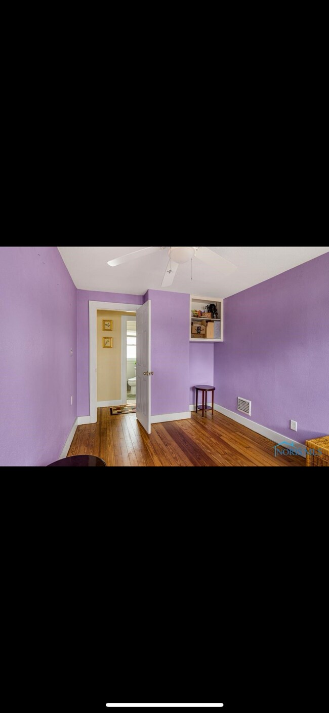 Building Photo - 5857 Atwell Rd