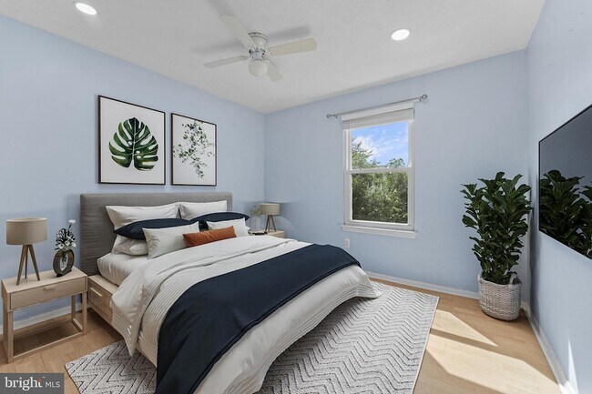 Building Photo - 8561 Skipjack Pl