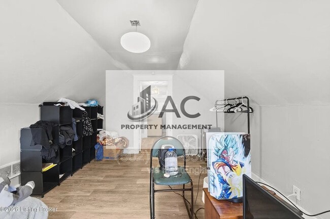 Building Photo - 1456 Beech St