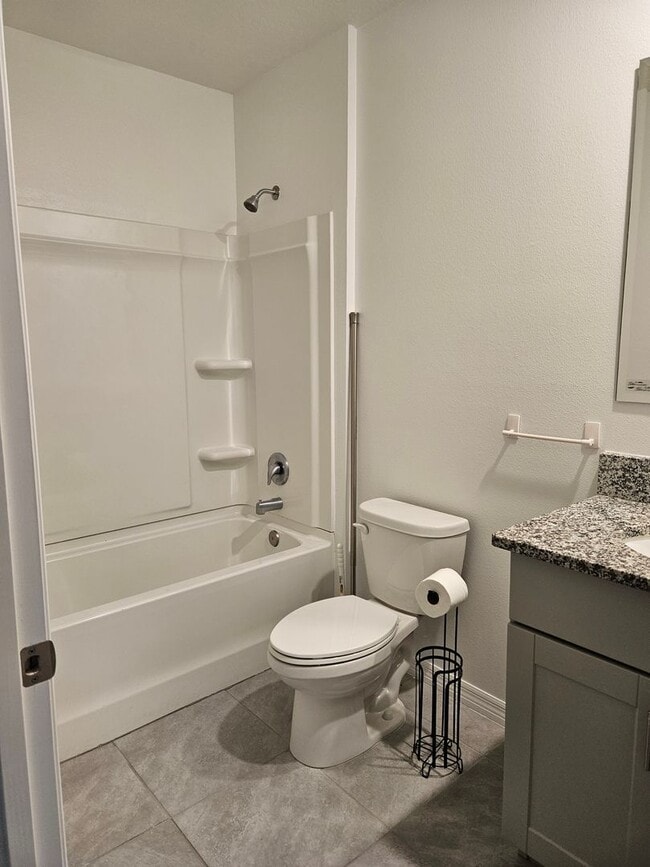 Building Photo - 3 bedroom 2.5 Bath home in Port Orange FL
