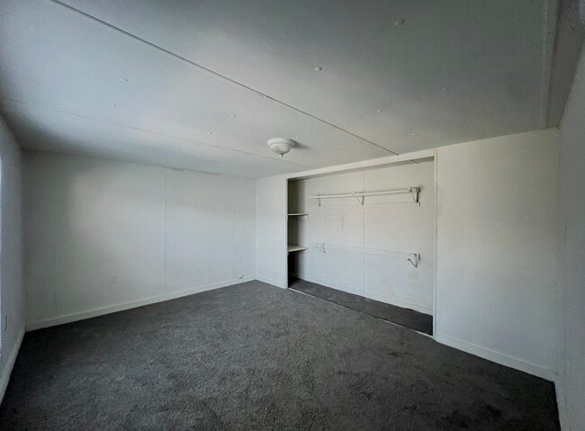 Building Photo - 1511 Jones St