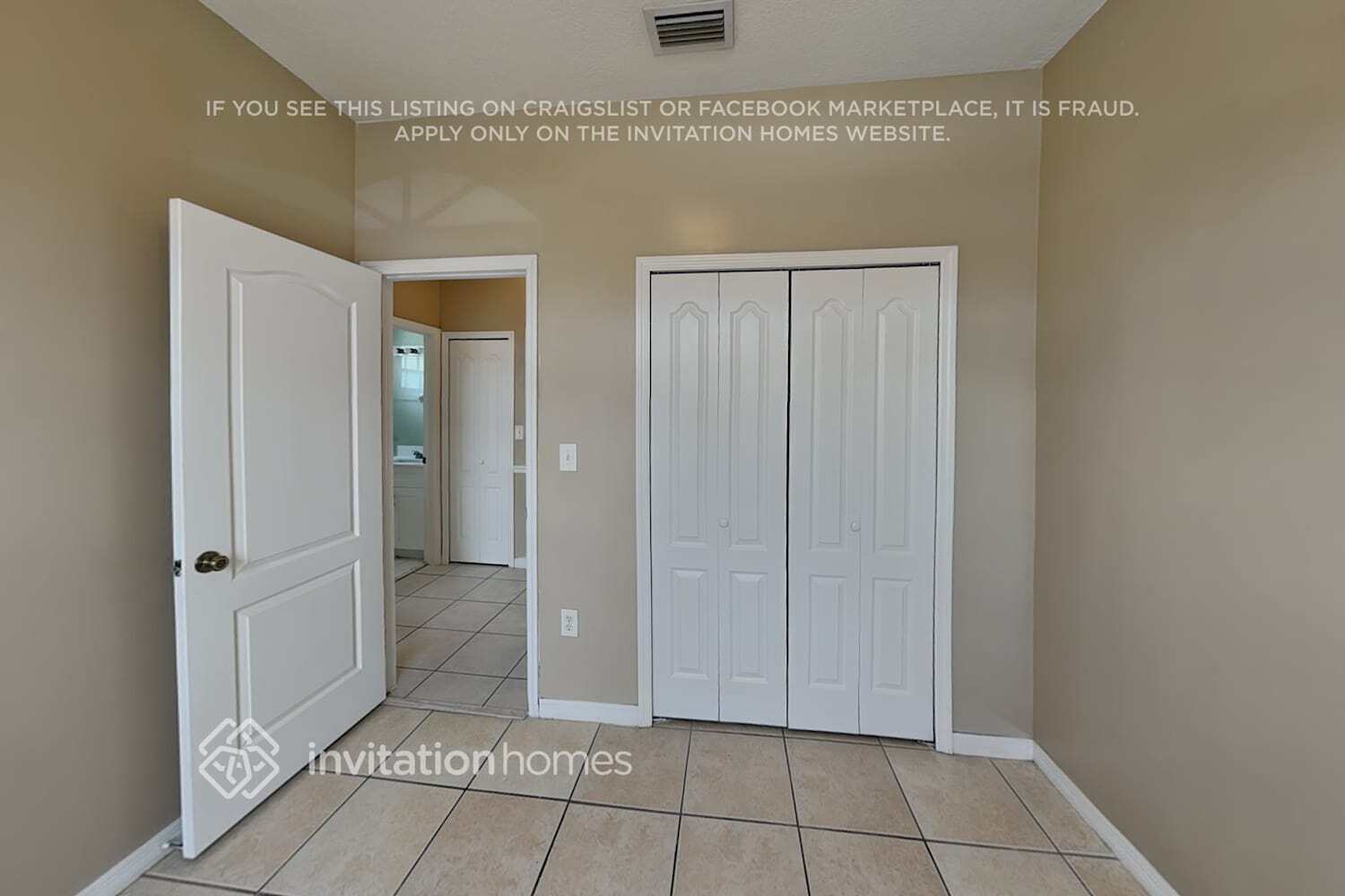 Building Photo - 16960 SW 141st Ave