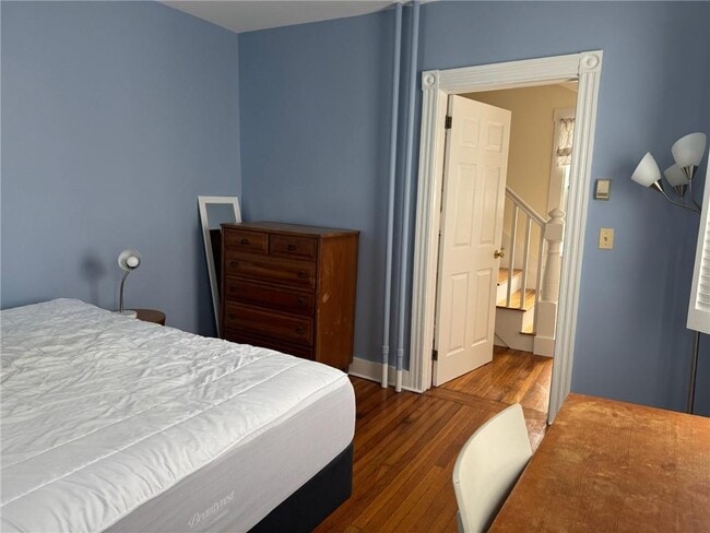 Building Photo - 23 Carey St