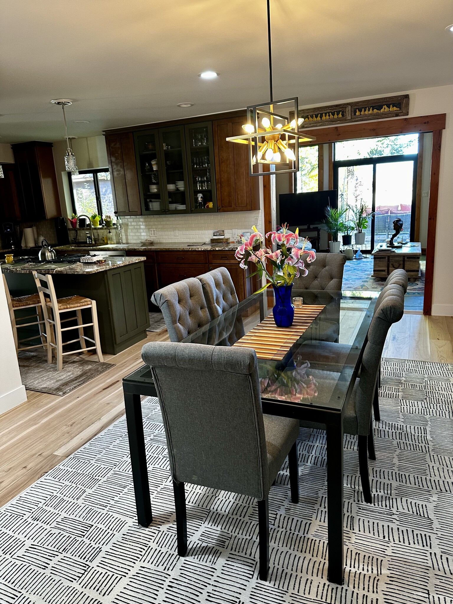 Dining room to sunroom - 1525 W Pinto Dr