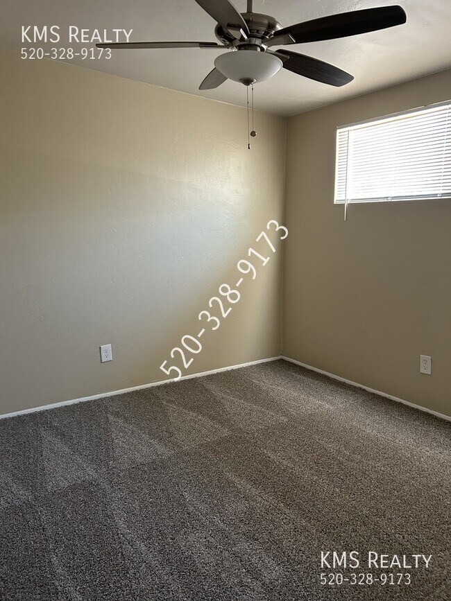 Building Photo - 7634 E Jalapa Pl