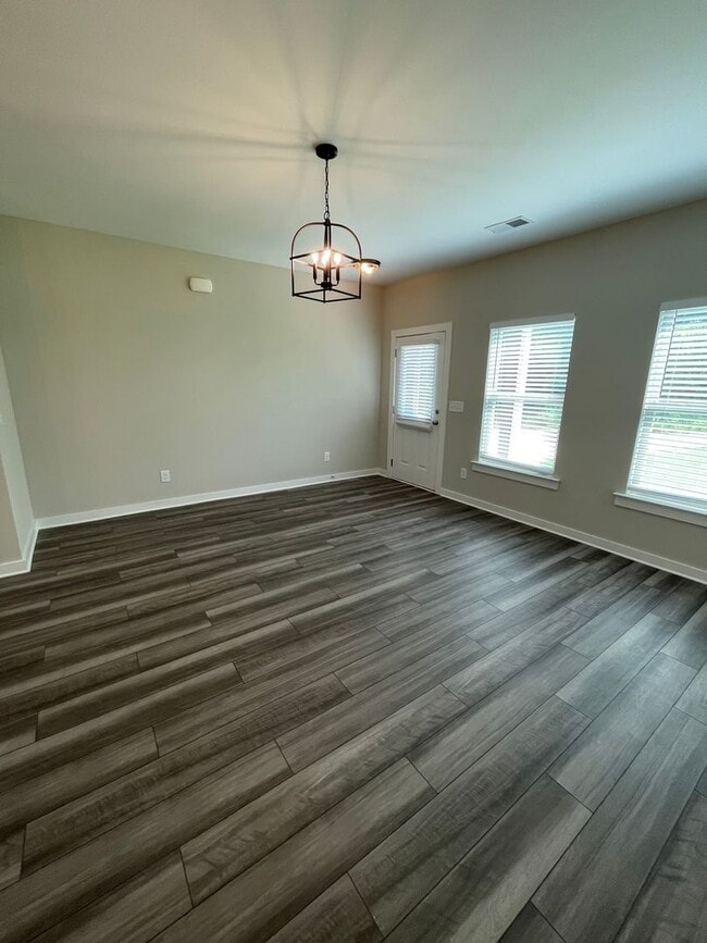 Building Photo - New Construction Home for Rent in Weaver, ...