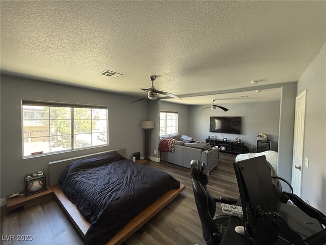 Building Photo - 2433 Antler Point Dr