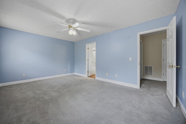 Building Photo - 5054 Lancashire Ct