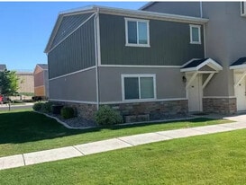 Building Photo - 194 E 700 N