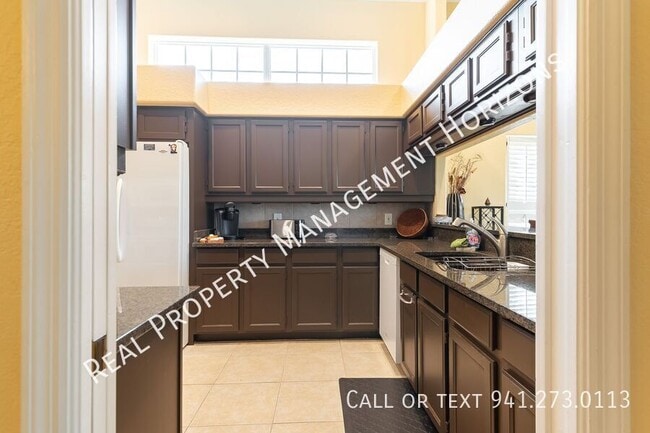 Building Photo - 6815 Pleasant Hill Rd