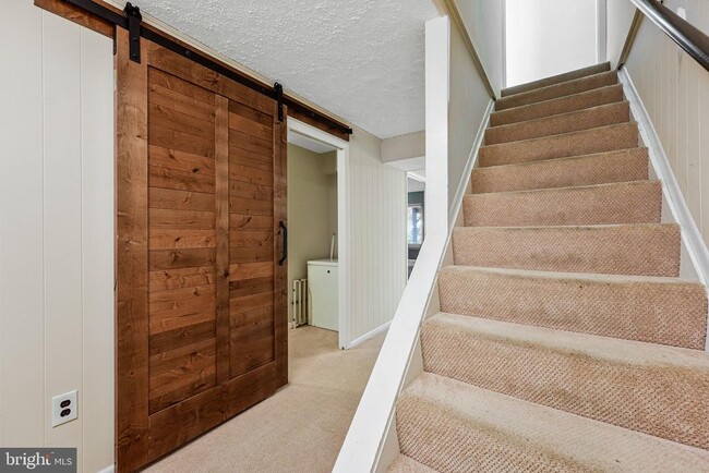 Building Photo - 1016 Trinity Gate St