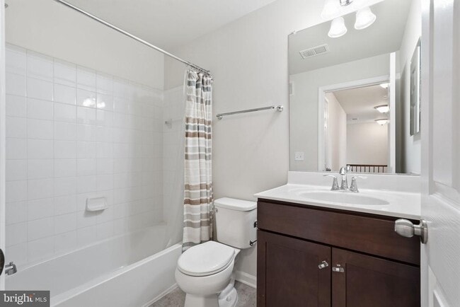 Building Photo - 637 Diamondback Dr