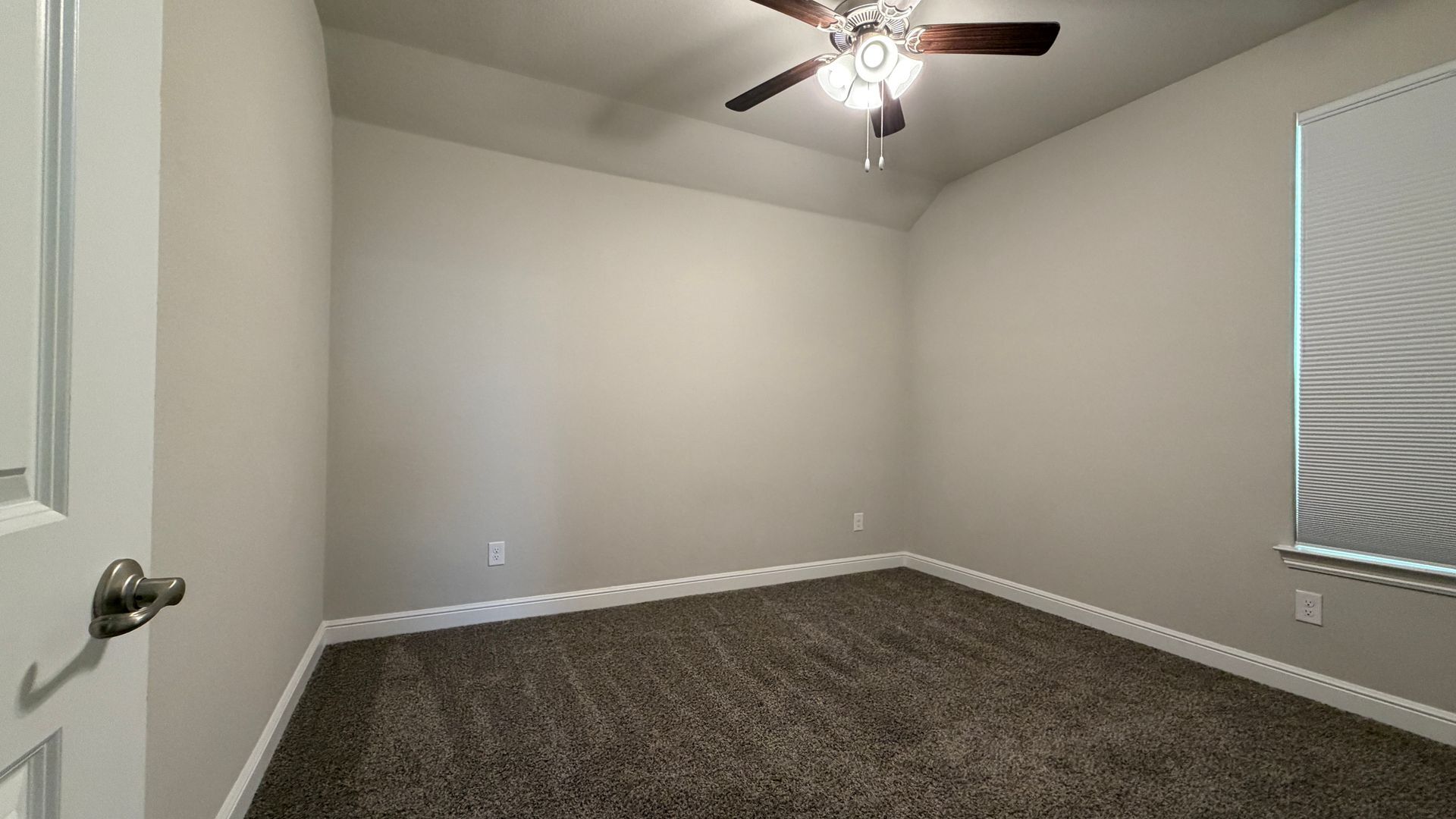Building Photo - 1654 Reed Dr