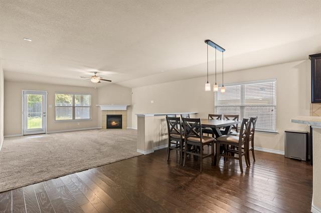 Building Photo - 8613 Vista Royale Dr