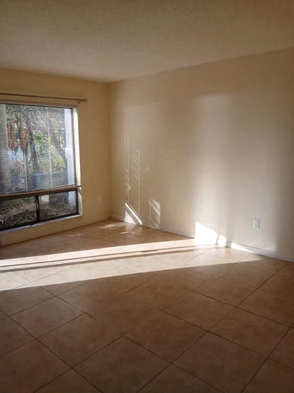 Building Photo - 4308 Aqua Vista Dr