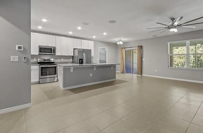 Building Photo - 1944 Bell Creek Loop