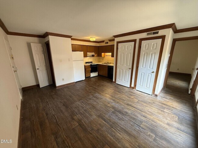 Building Photo - 3603 Helix Ct
