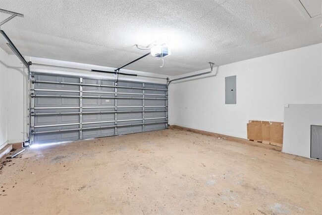 Building Photo - 1775 Newman Ln