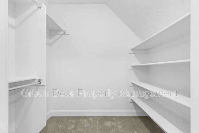 Building Photo - 2460 Dimple Dell Rd