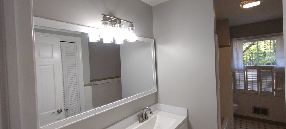 Building Photo - Room in Single Family Home on Joyner Pl