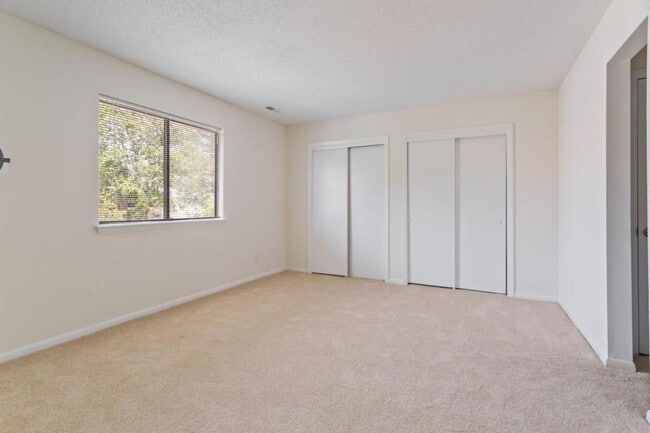 Building Photo - 3612 Smokey Chamber Dr