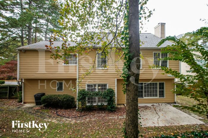 Building Photo - 4203 Bridlecreek Dr