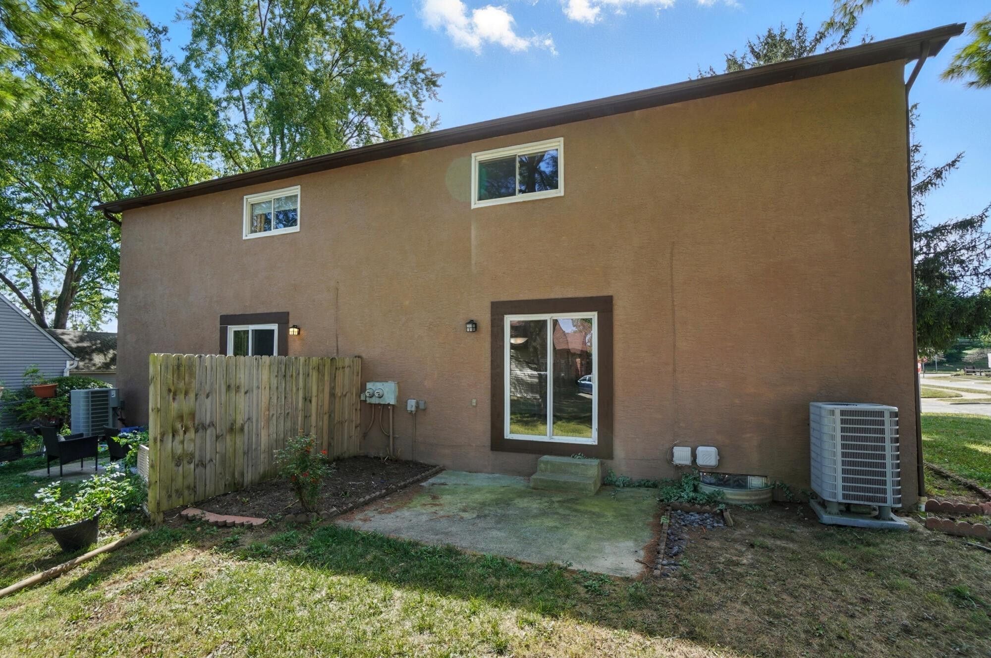 Building Photo - 5 Keene Dr