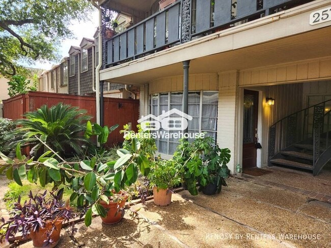 Building Photo - 2575 Marilee Ln