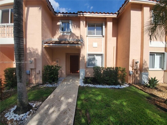Building Photo - 589 NW 208th Way