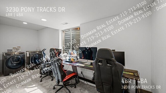 Building Photo - 3230 Pony Tracks Dr