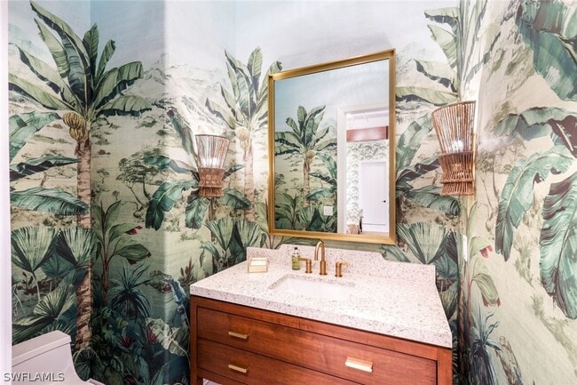 Building Photo - 2904 Tiburon Blvd E