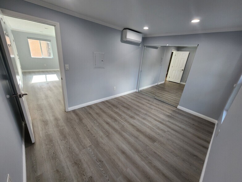 Building Photo - 21217 De la Guerra St