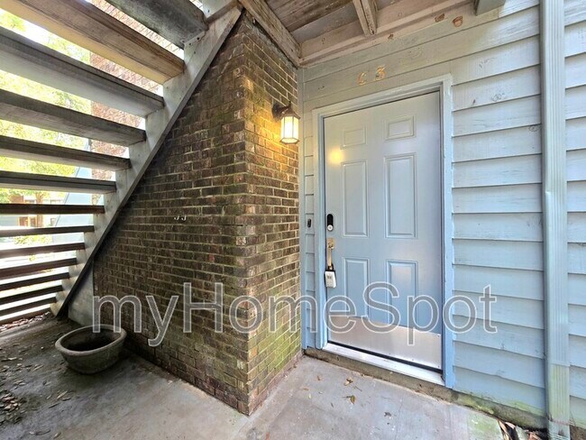 Building Photo - 7225 W Fairfield Dr