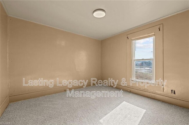 Building Photo - 212 N Laura Wall Blvd